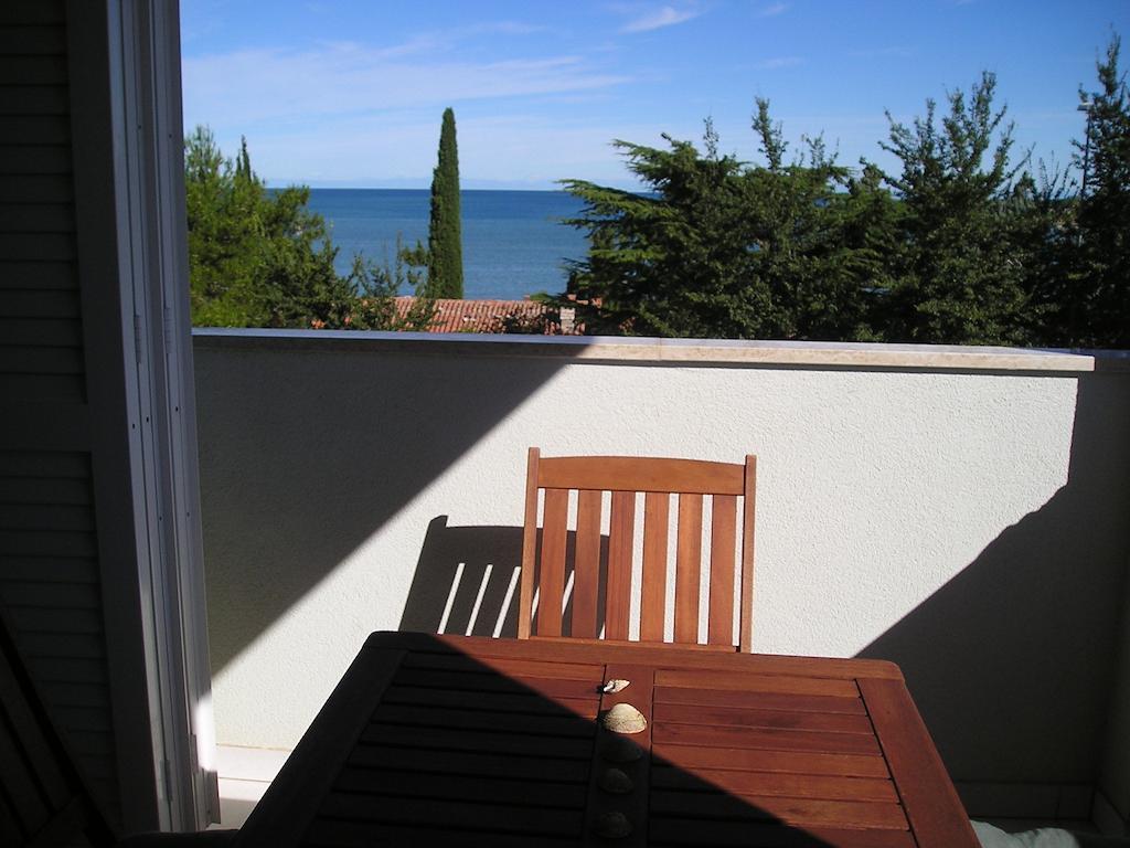 Apartments Henc Novigrad Istria Cameră foto